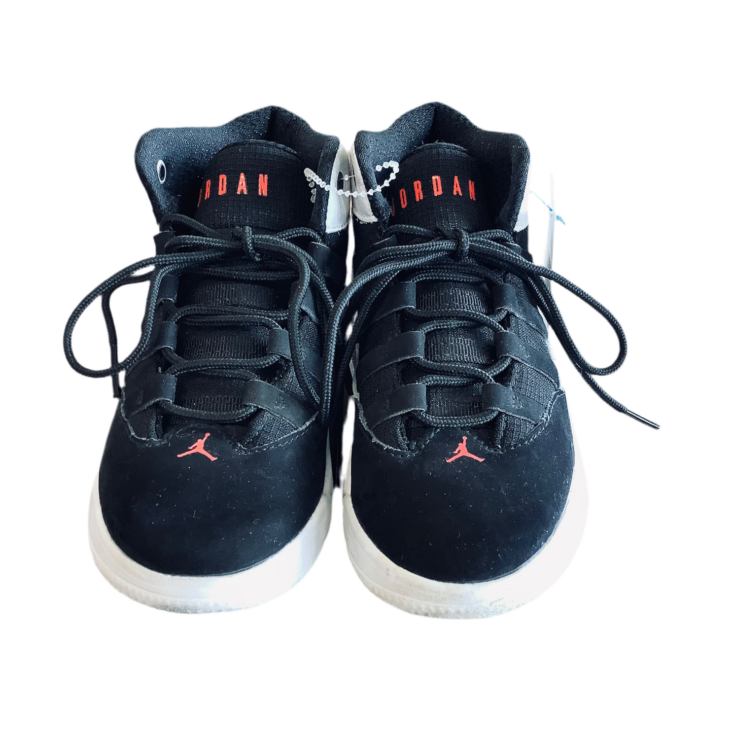 Jordan Max Aura size 10C