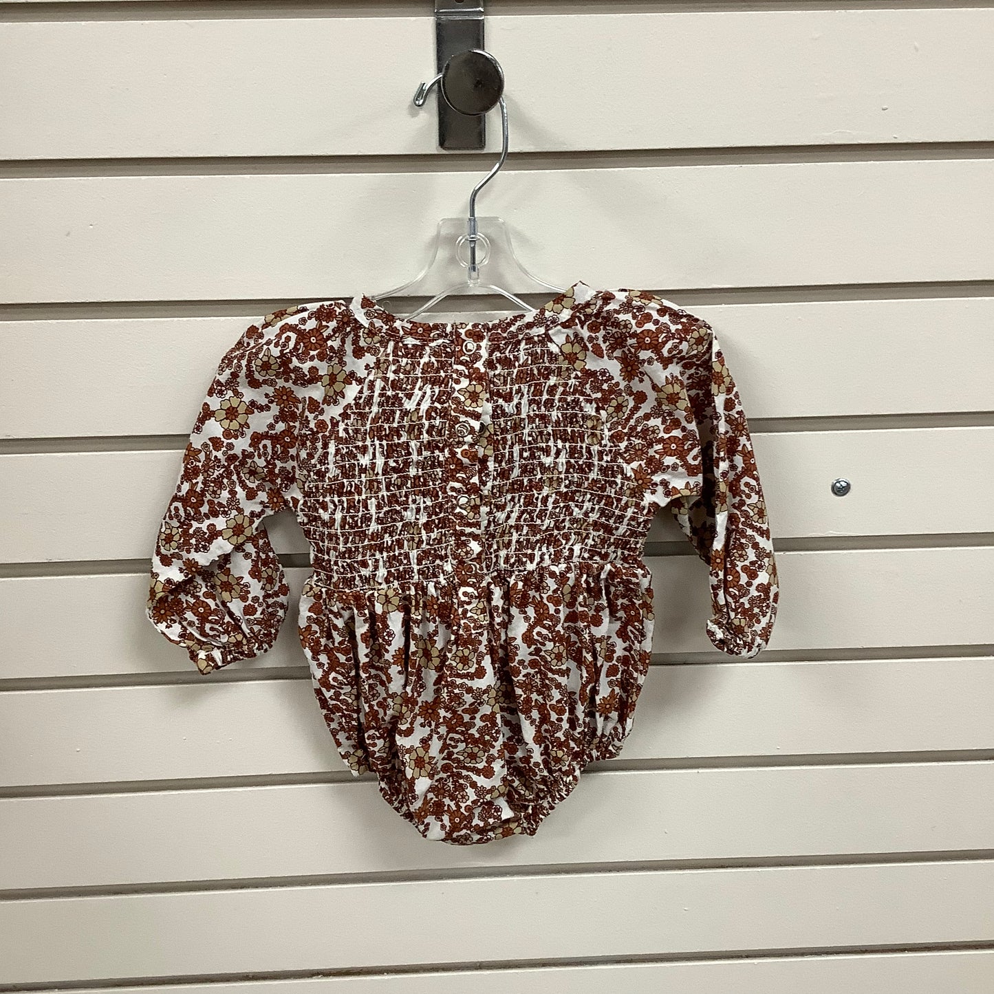 Kate Quinn 3-6 month outfit