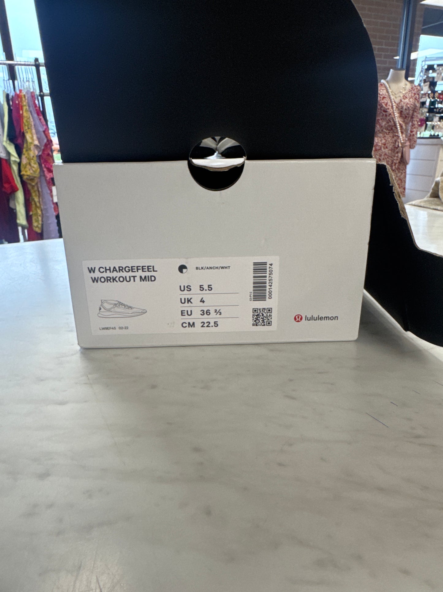 Lululemon Shoes Size 5.5