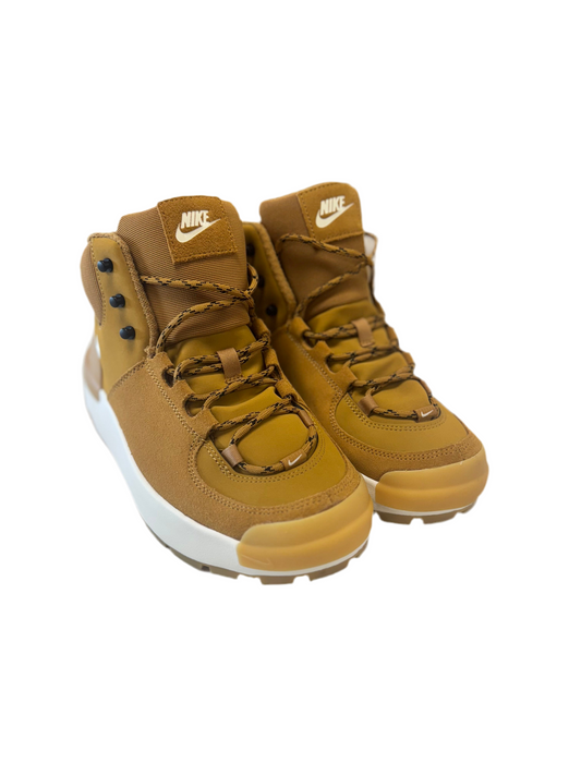 Nike HighTops 7.5 Khaki