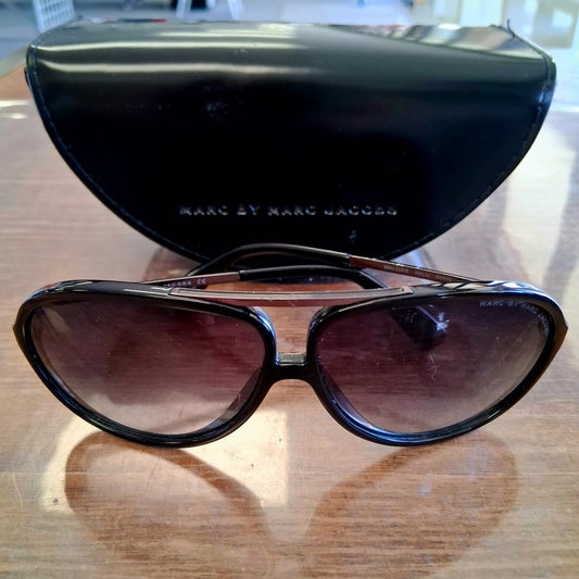 Marc by Marc Jacobs plastic frame aviator shnglasses