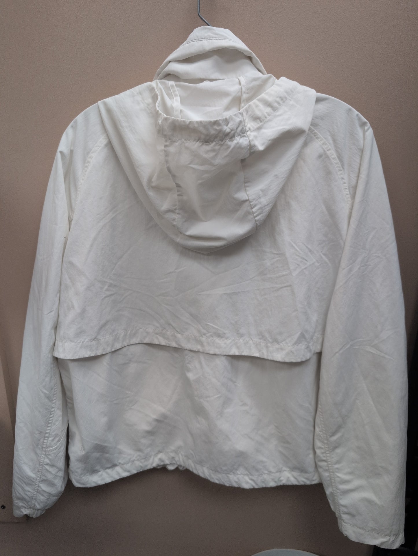 Lululemon Size 12 Windbreaker